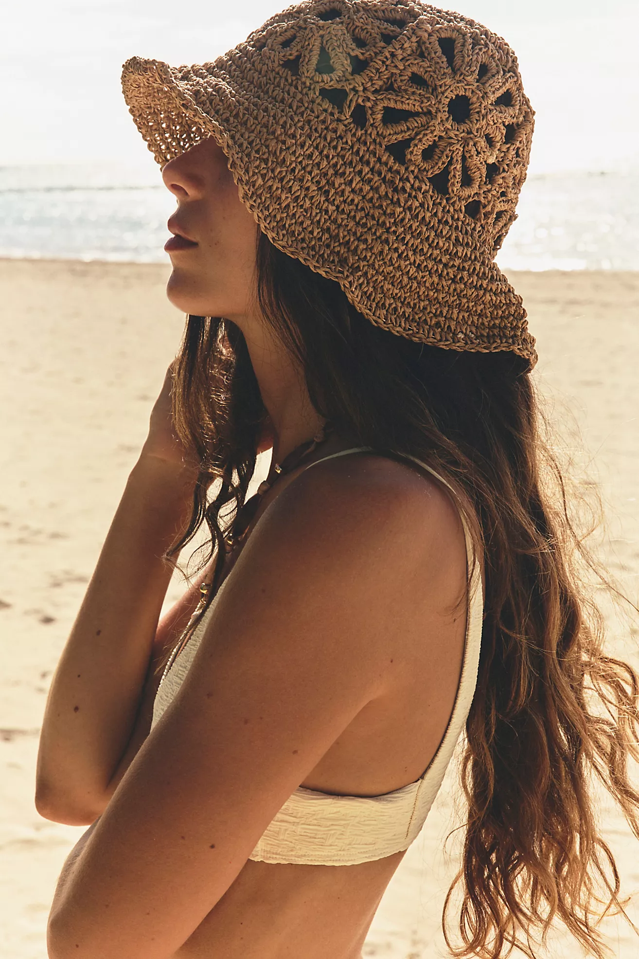 Cut-Out Daisy Straw Hat