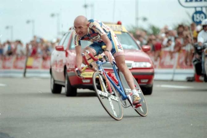 Riding the final time trial at the 1997 Tour de France