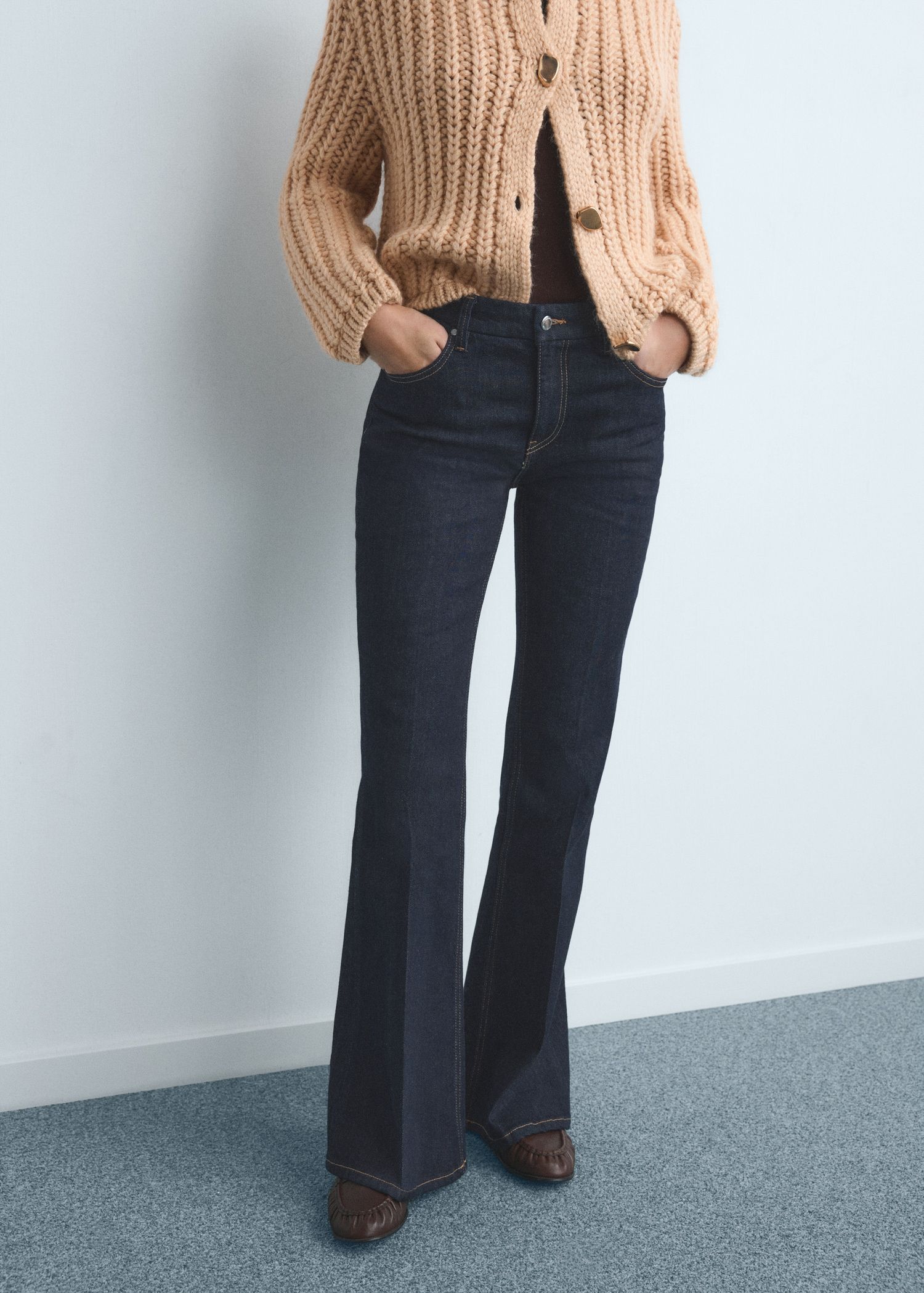 Violet Flared High-Rise Jeans - Women | Mango Usa