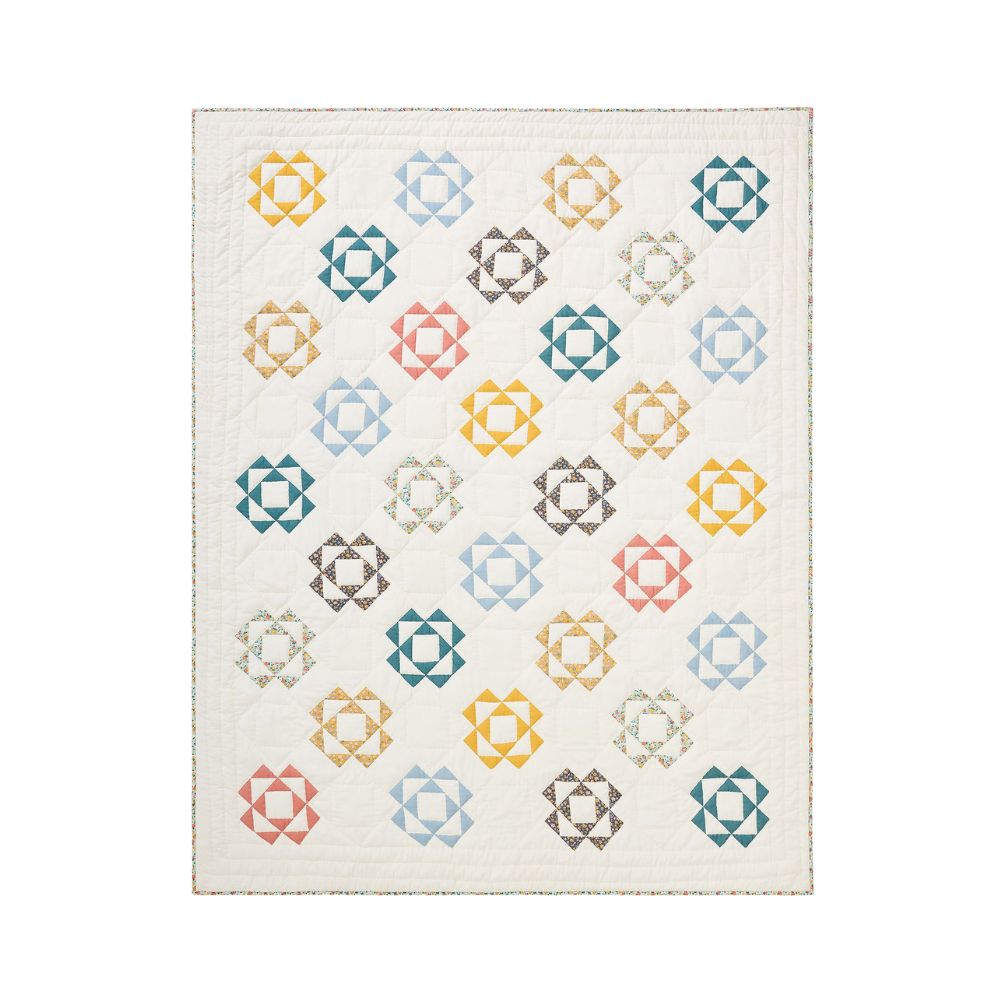 Misha &amp;amp; Puff Patchwork Triangle Quilt