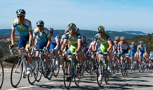 Contador out of the saddle
