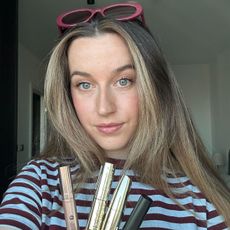 Junior beauty editor Grace Lindsay testing Loreal mascaras