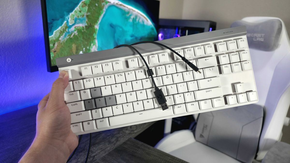 Image of the Logitech G515 RAPID TKL gaming keyboard.