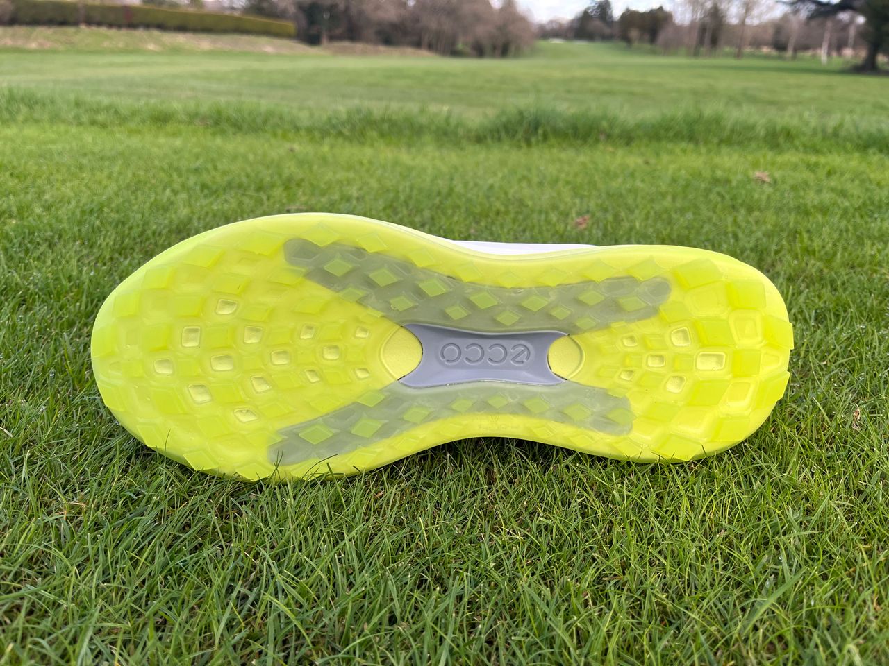 The spikeless outsole of the Ecco LT1 golf shoe