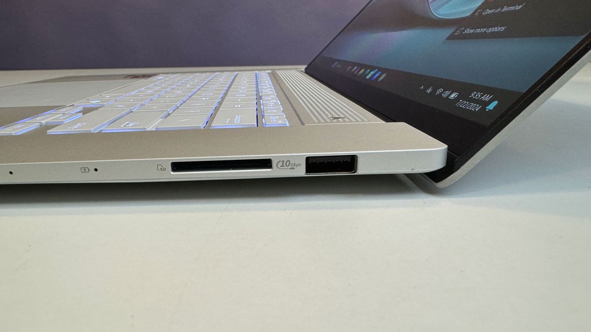 Asus Zenbook S16 review: AMD Ryzen AI 9 HX 370 tested | Tom's Hardware