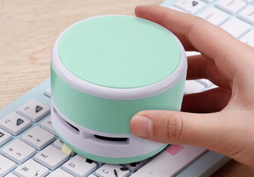 EEEKIT mini desk vacuum cleaner