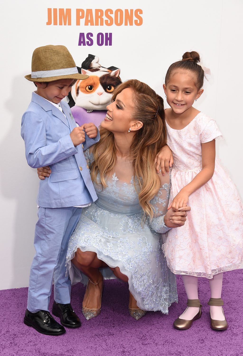 How many children does Jennifer Lopez have and who is her husband