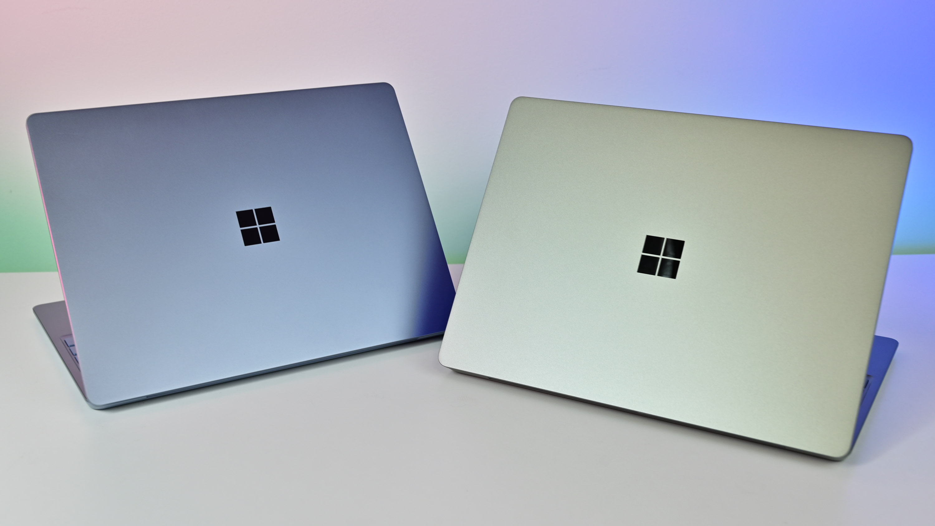 Das Microsoft Surface Laptop Go 2 (2022).