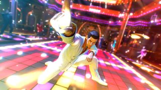 Yakuza 0's Kiryu danst in de disco