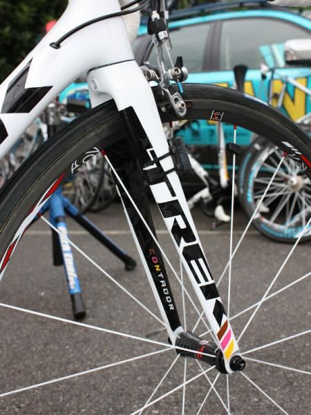 Trek's latest Madone again uses a tapered steerer tube.