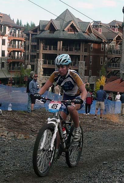 Lydia Tanner (Montana State University-Bozeman) in the division 2 short track.