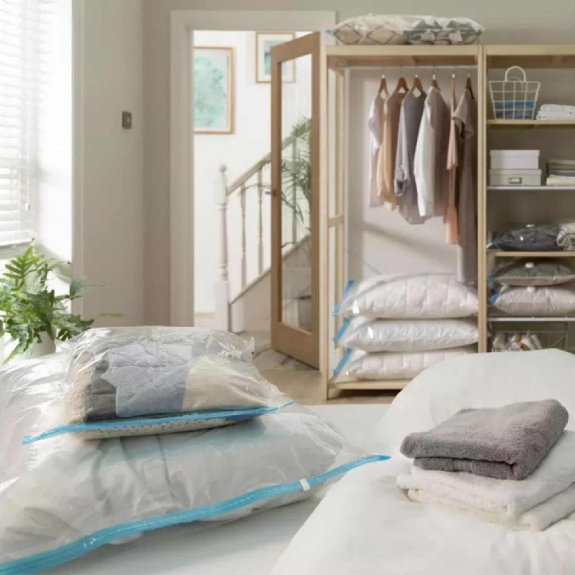 Pack of 6 Mixed Vacuum Storage Bags