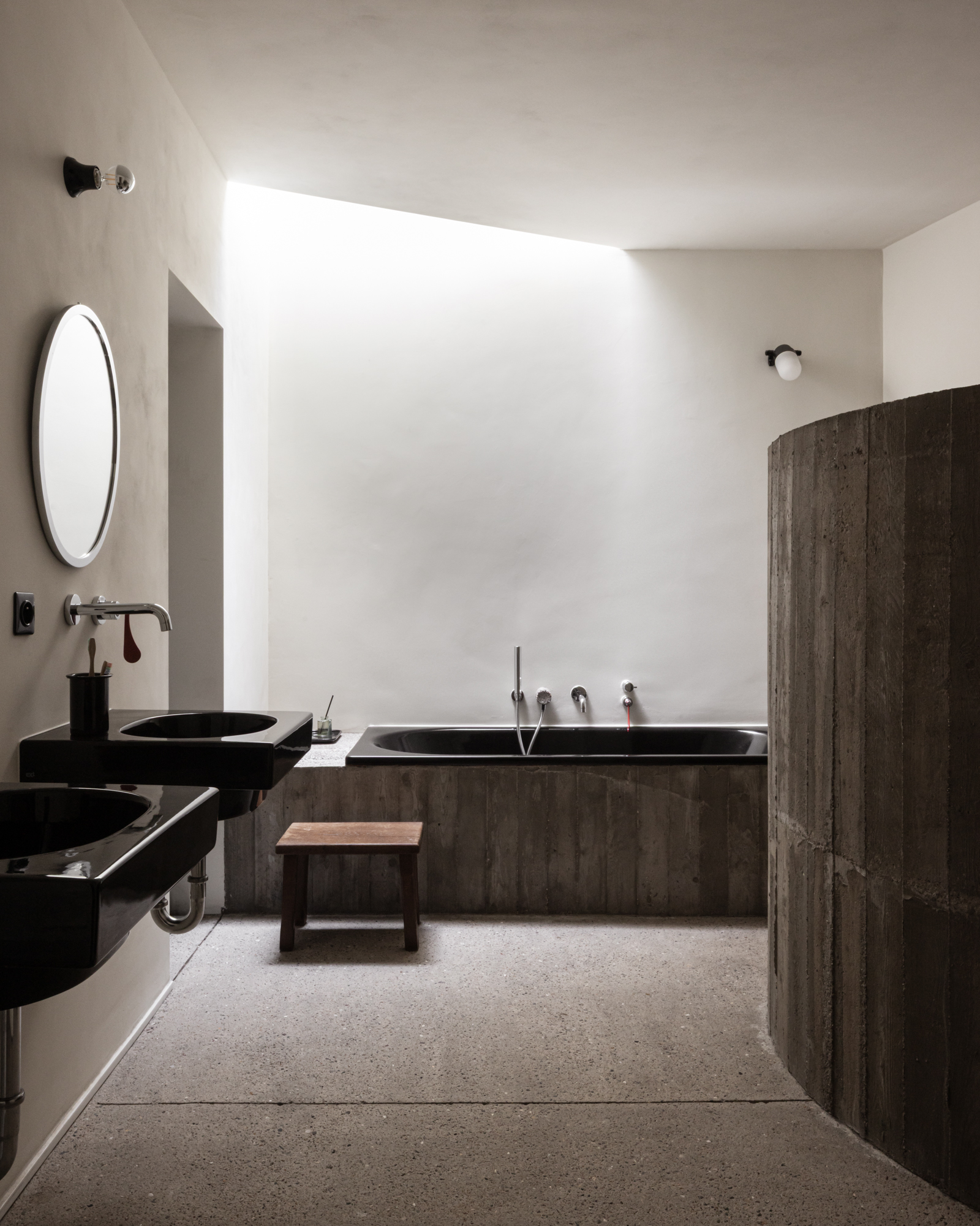 Villa Nouvelle Vague, Belgium, by Magalie Munters