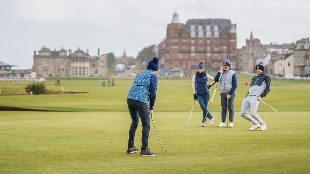 'Caring Less About Ducking Into The Foliage Would Do Our Bladders And Our Concentration A Huge Favour!' – What Women Can Learn From The Male Approach To Golf
