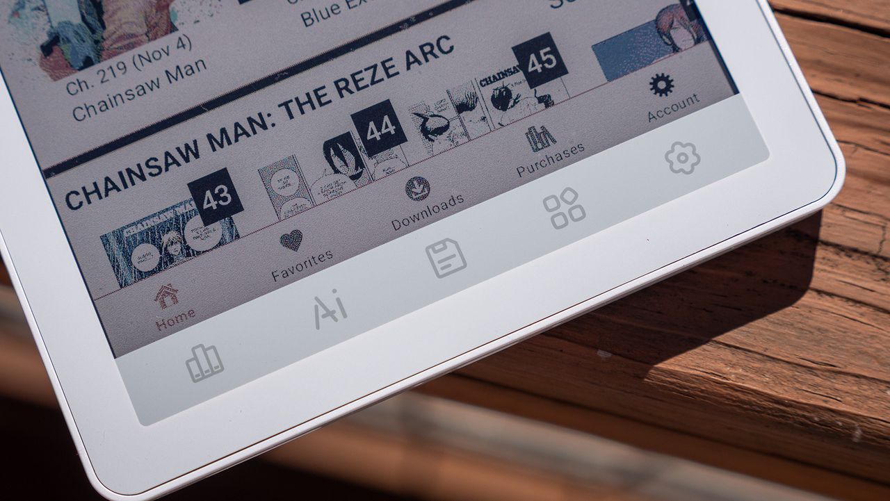 The capacitive navigation buttons on the Bigme B6