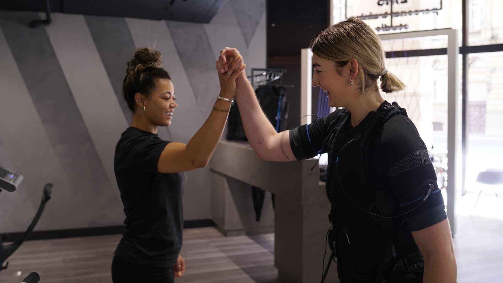 entrenamiento ems en surge fitness en londres