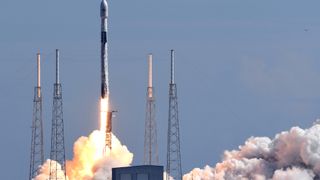 SpaceX rocket carrying star link satellites. 