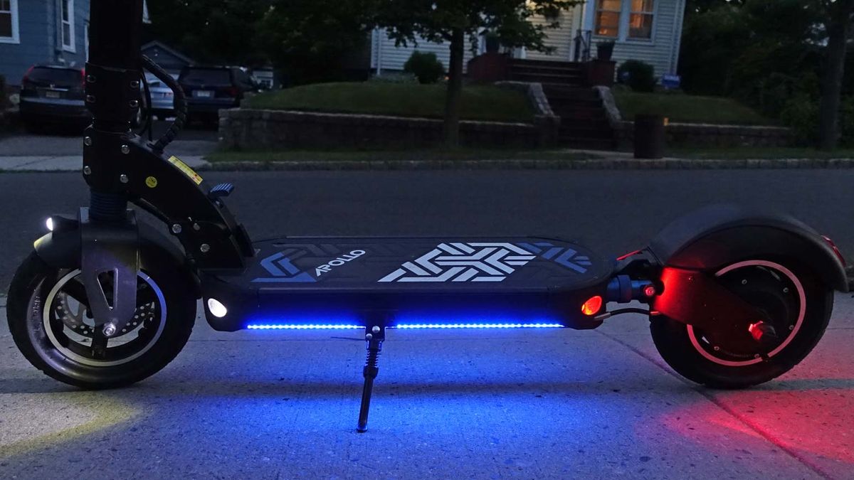 Apollo Explore electric scooter review Tom's Guide