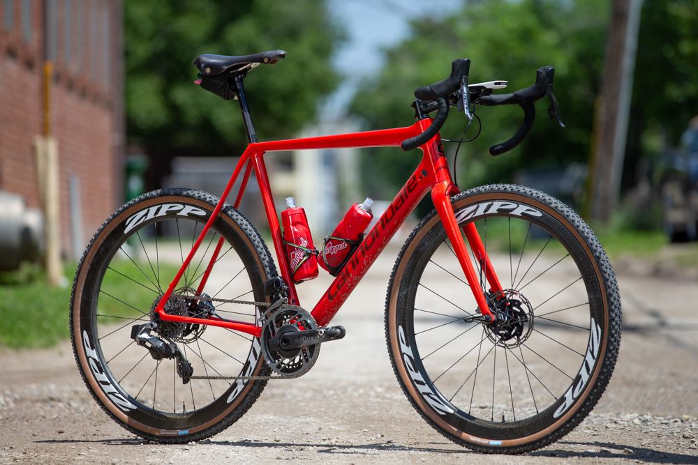 Ted King rode a Cannondale SuperX with SRAM RED eTap AXS
