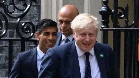 Boris Johnson with Rishi Sunak and Sajid Javid