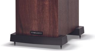 Standmounts vs floorstanders: which speakers should you buy?
