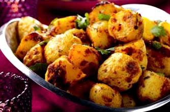 Spiced roast potatoes | Indian Recipes | GoodtoKnow