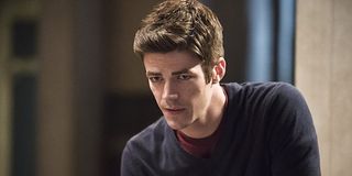 the flash grant gustin barry allen looking worried