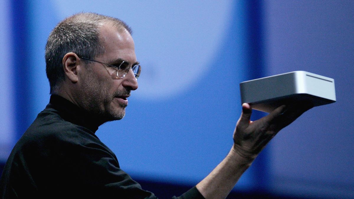 Mac Job ‘This is a very robust computer… but it’s very, very tiny’ — it’s been ...