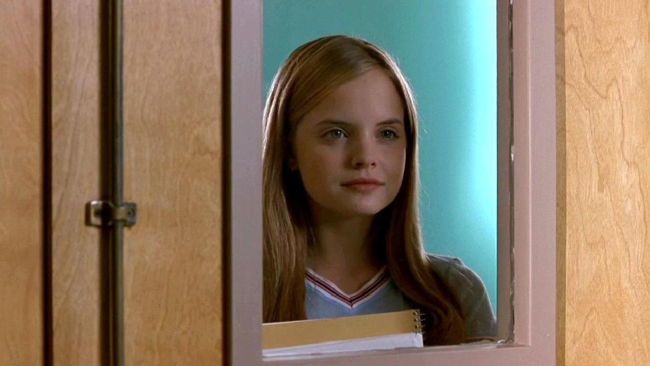 Mena Suvari in American Pie.