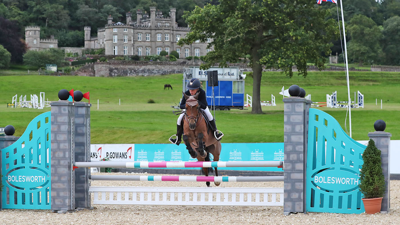 Stepping Stones 128cm Champion - Tilly Bamford and Ballyknock Master Roan