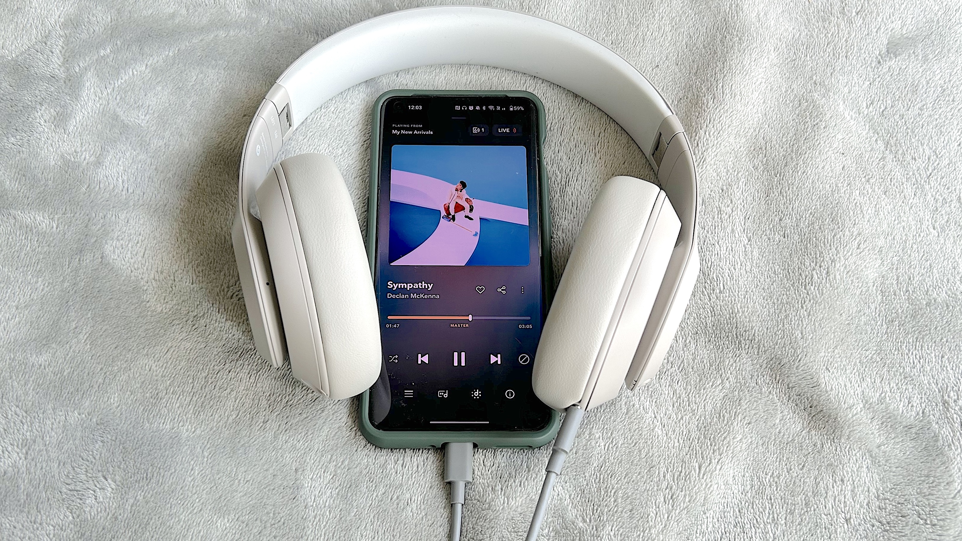 Enjoying lossless audio via USB-C on the Beats Studio Pro