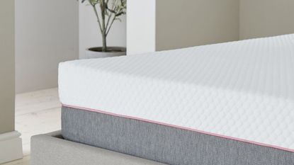 DUSK Cool Gel Foam Hybrid mattress on bed showing corner o mattress in room