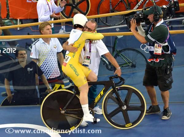 Anna Meares hugs the Aussie team manager