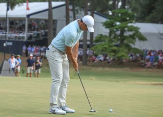 Rory McIlroy putt US Open