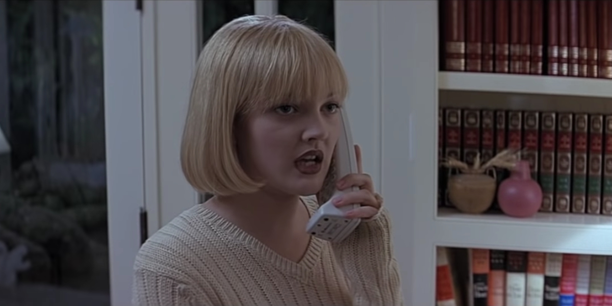 How Scream 5 Will Tie Back To Drew Barrymore&#39;s Original Scream Movie |  Cinemablend
