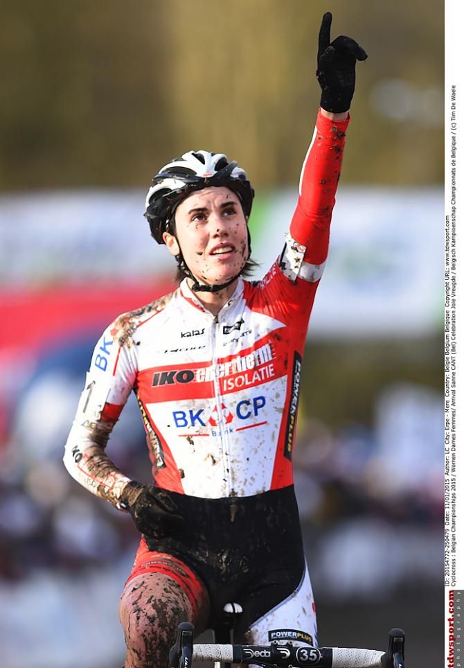 Sanne Cant wins Belgian cyclo-cross championships