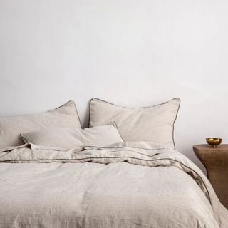  Piped Linen Duvet Cover - Natural and Forest