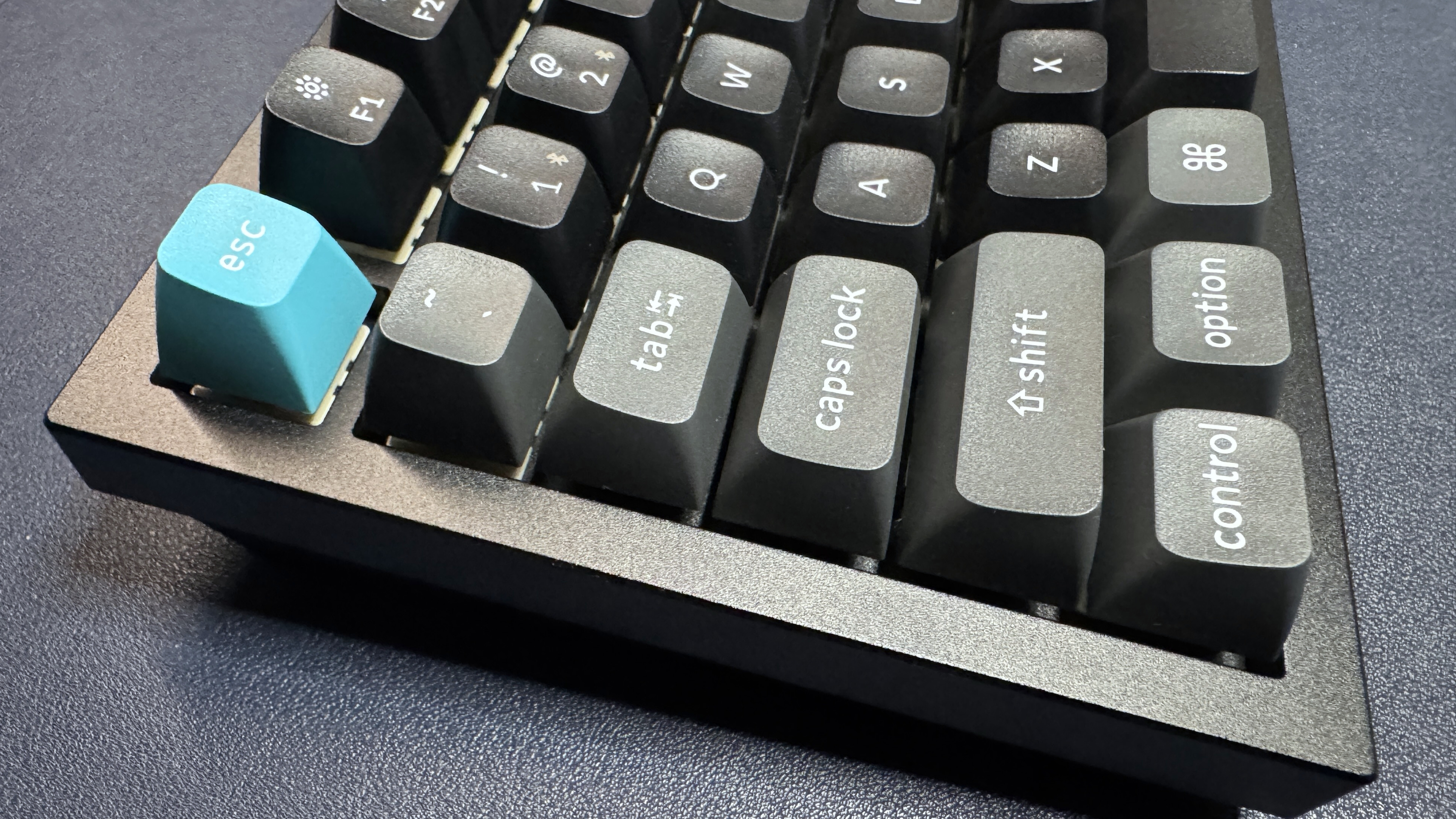 كيكرون Q6 الترا 8K