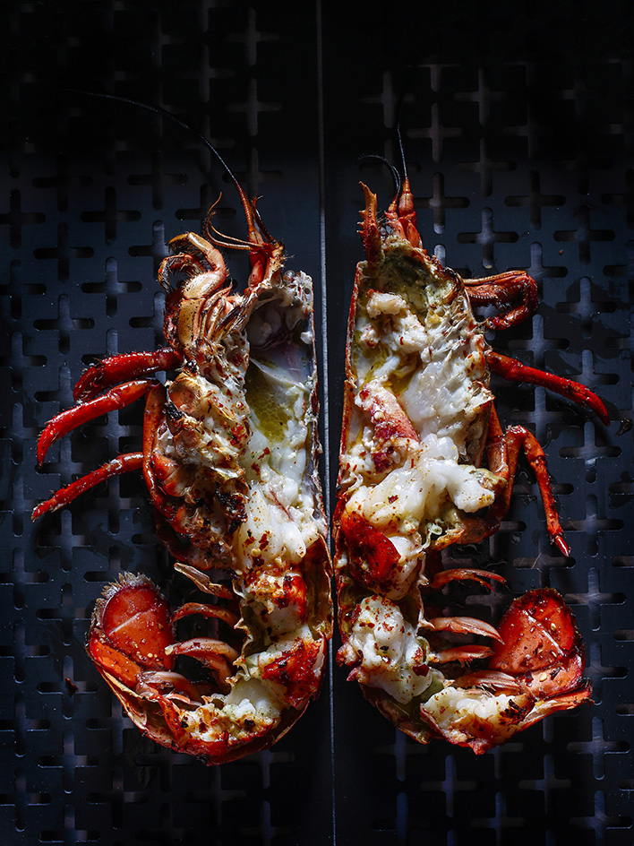 food and mood at Mr Porter in london, low lights and lots of minimalist dishes