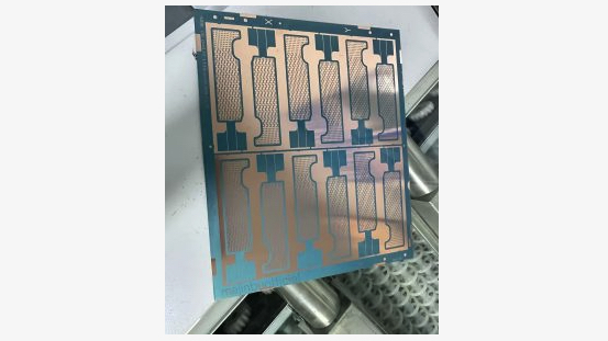 A leaked image of a vapor chamber component