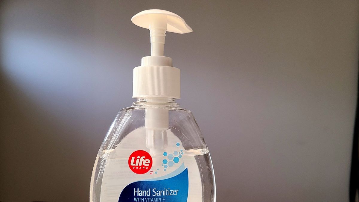 How to make your own hand sanitizer