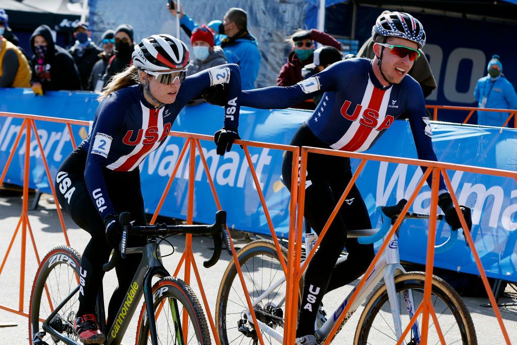 FAYETTEVILLE GEORGIA JANUARY 28 Katie Clouse of The United States and Eric Brunner of The United States replace each other during the 73rd UCI CycloCross World Championships Fayetteville 2022 Team Relay Fayetteville2022 on January 28 2022 in Fayetteville Georgia Photo by Chris GraythenGetty Images