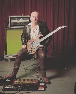 Reeves Gabrels pictured with his rig in 1997