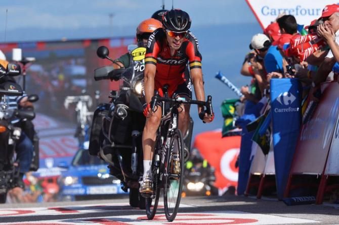 Samu Sanchez (BMC) crosses the line