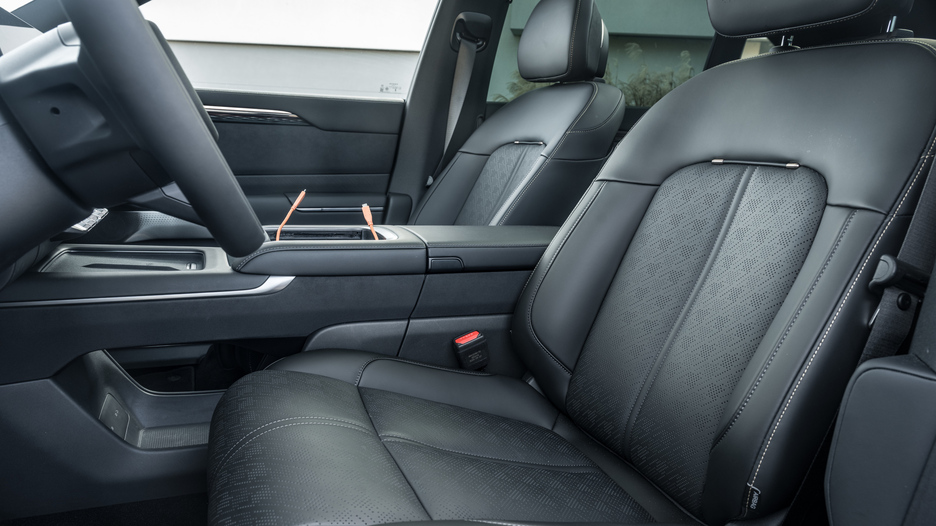 Zeekr 7X SUV interior