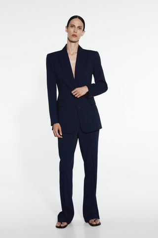 FITTED SEAMED BLAZER