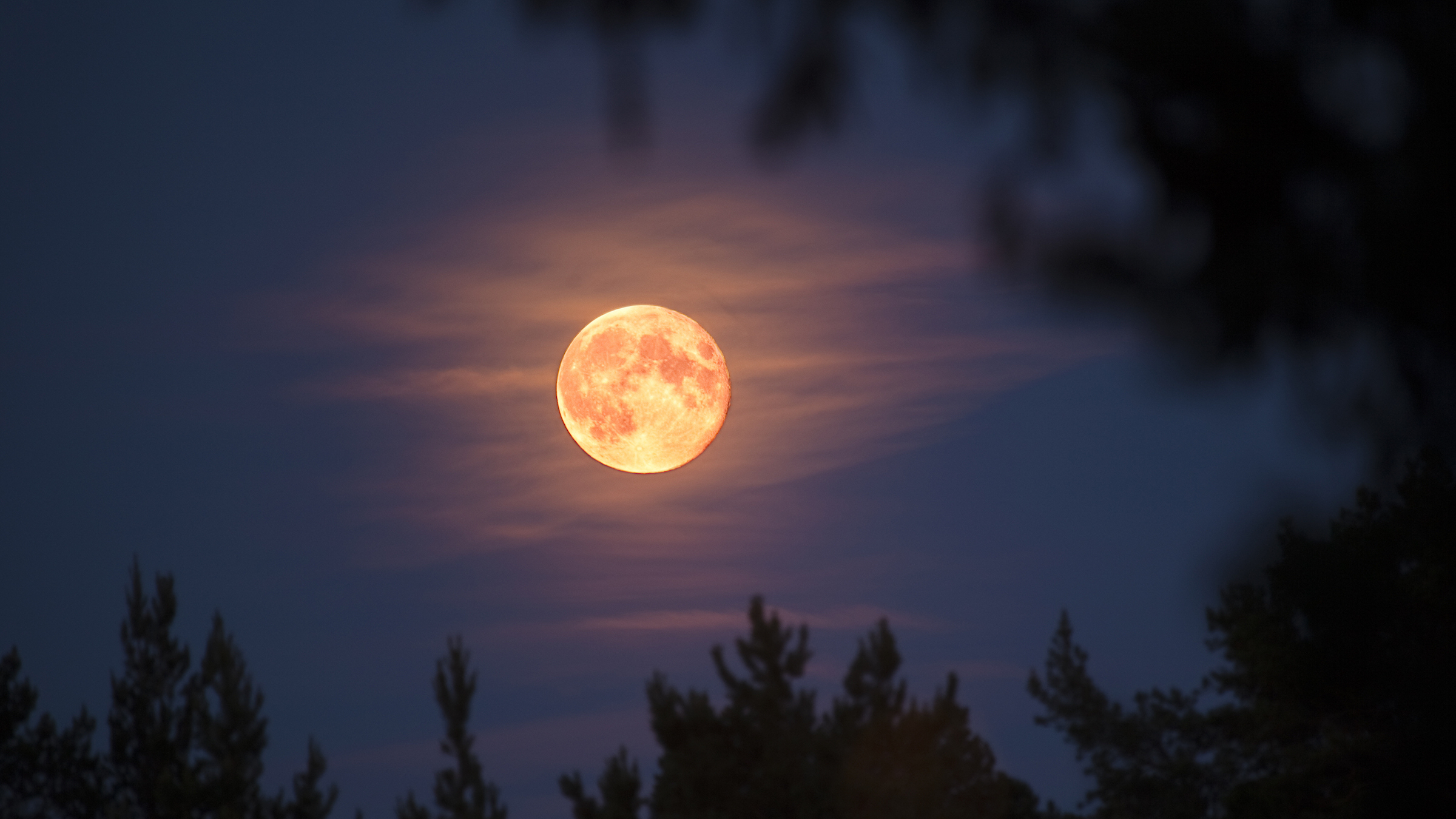 Here S How To Watch June S Strawberry Supermoon This Thursday Live Science