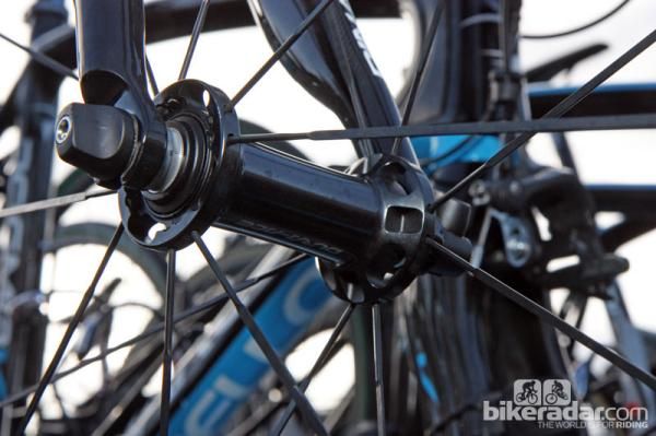Flange spacing on the new Shimano rear hub is very wide, too, with straight-pull spokes all around and crossed lacing only on the driveside.