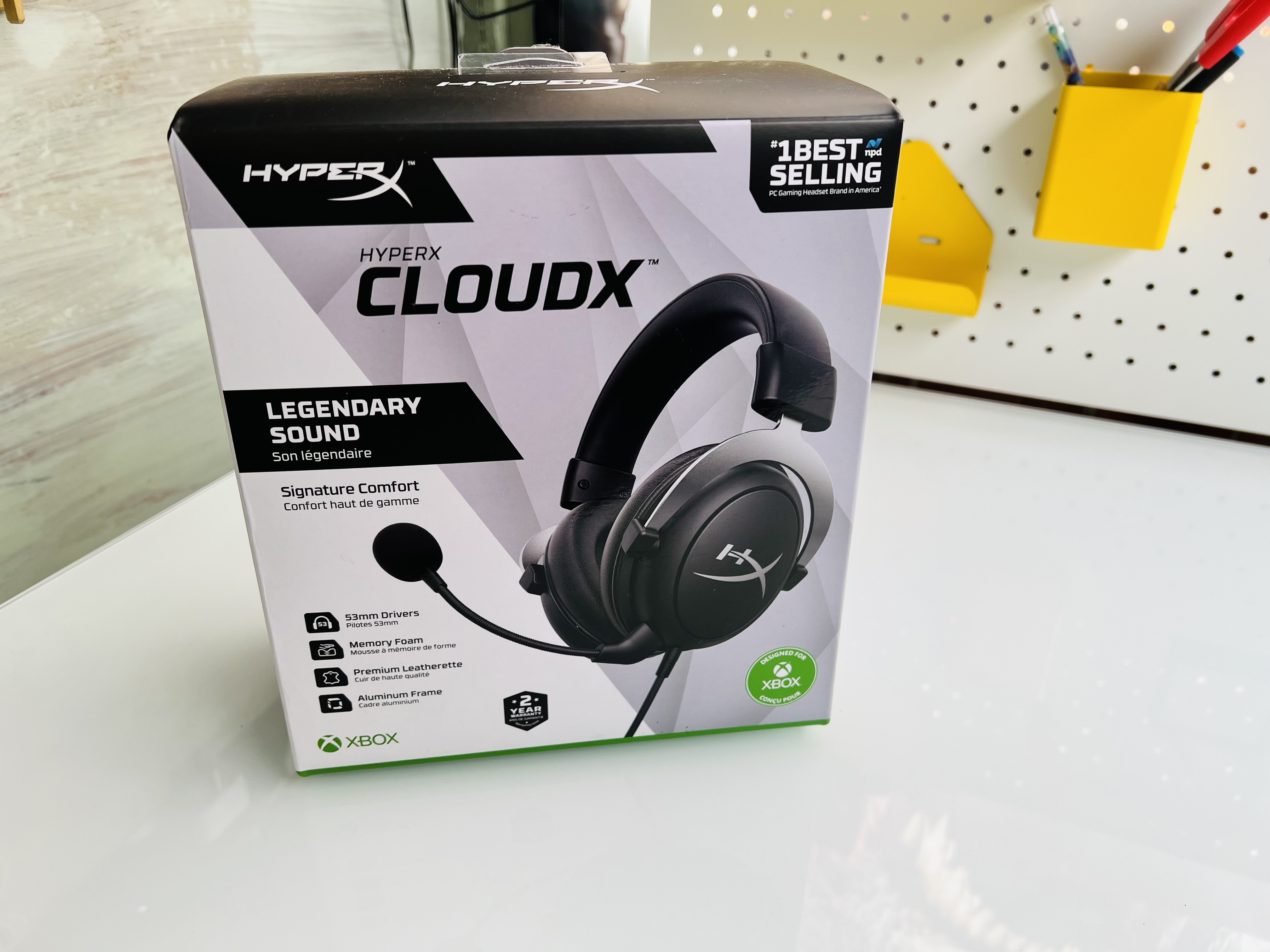 HyperX CloudX outer box