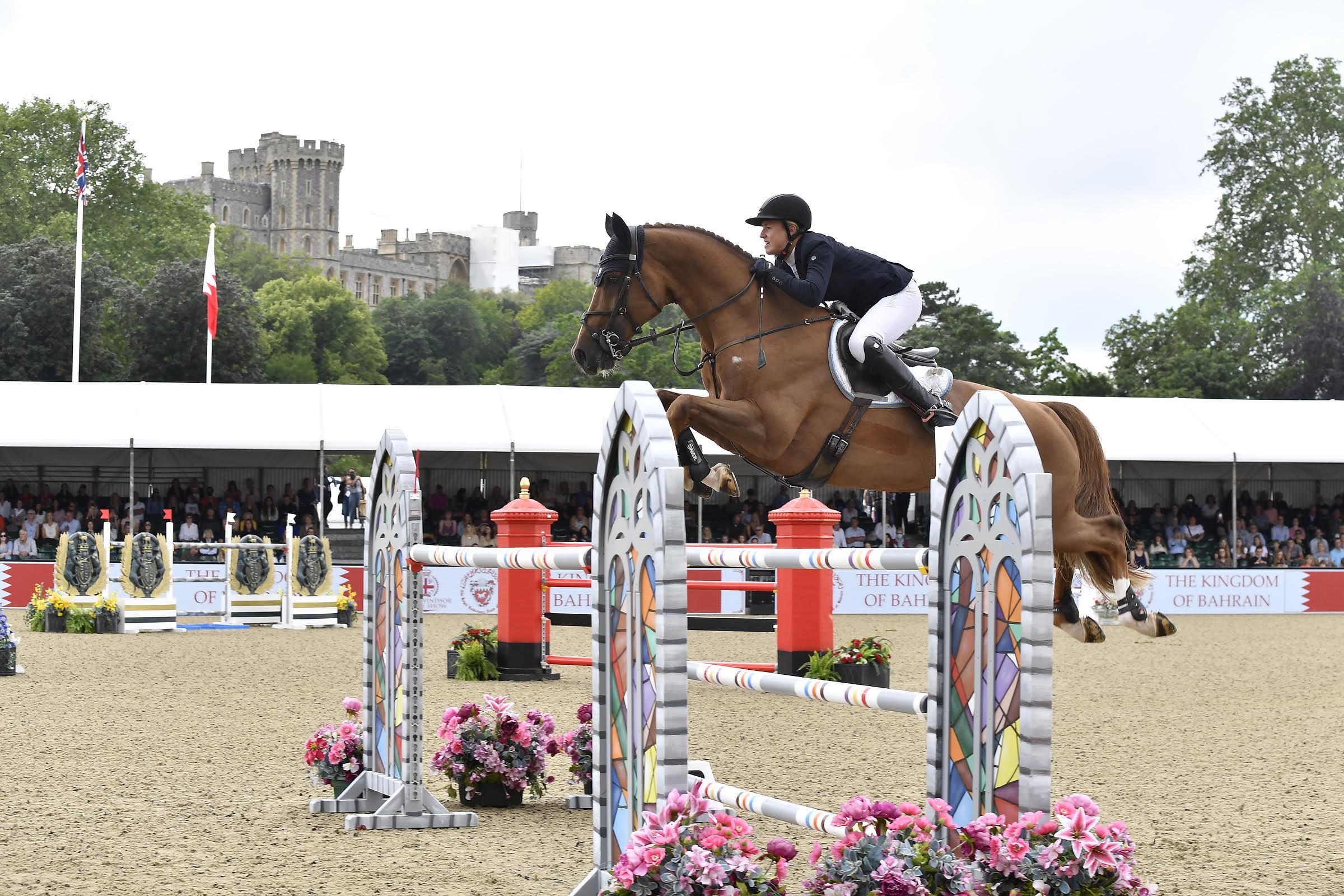 Holly Smith and Fruselli on their way to winning the 1.50m Falcon Stakes at Royal Windsor 2021